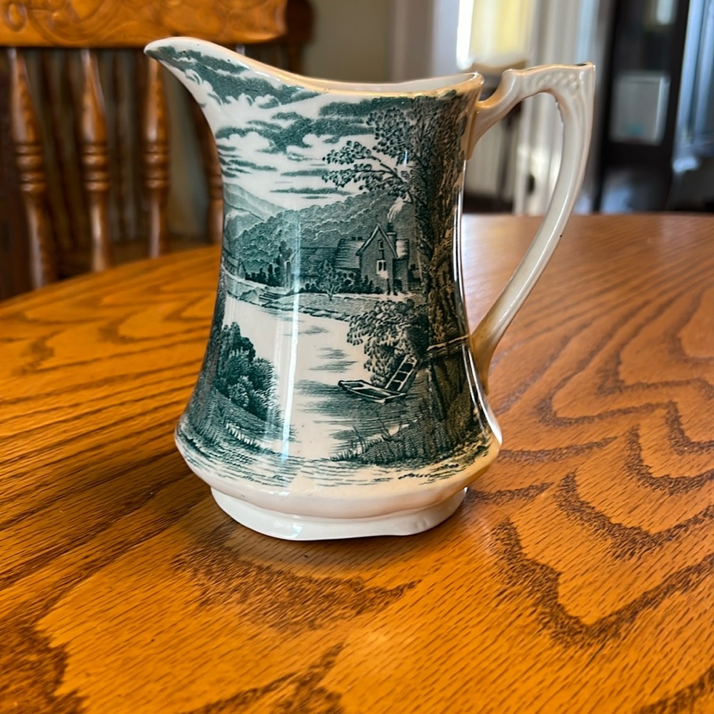 Vintage Alfred Meakin Tintern Green 20 oz Pitcher